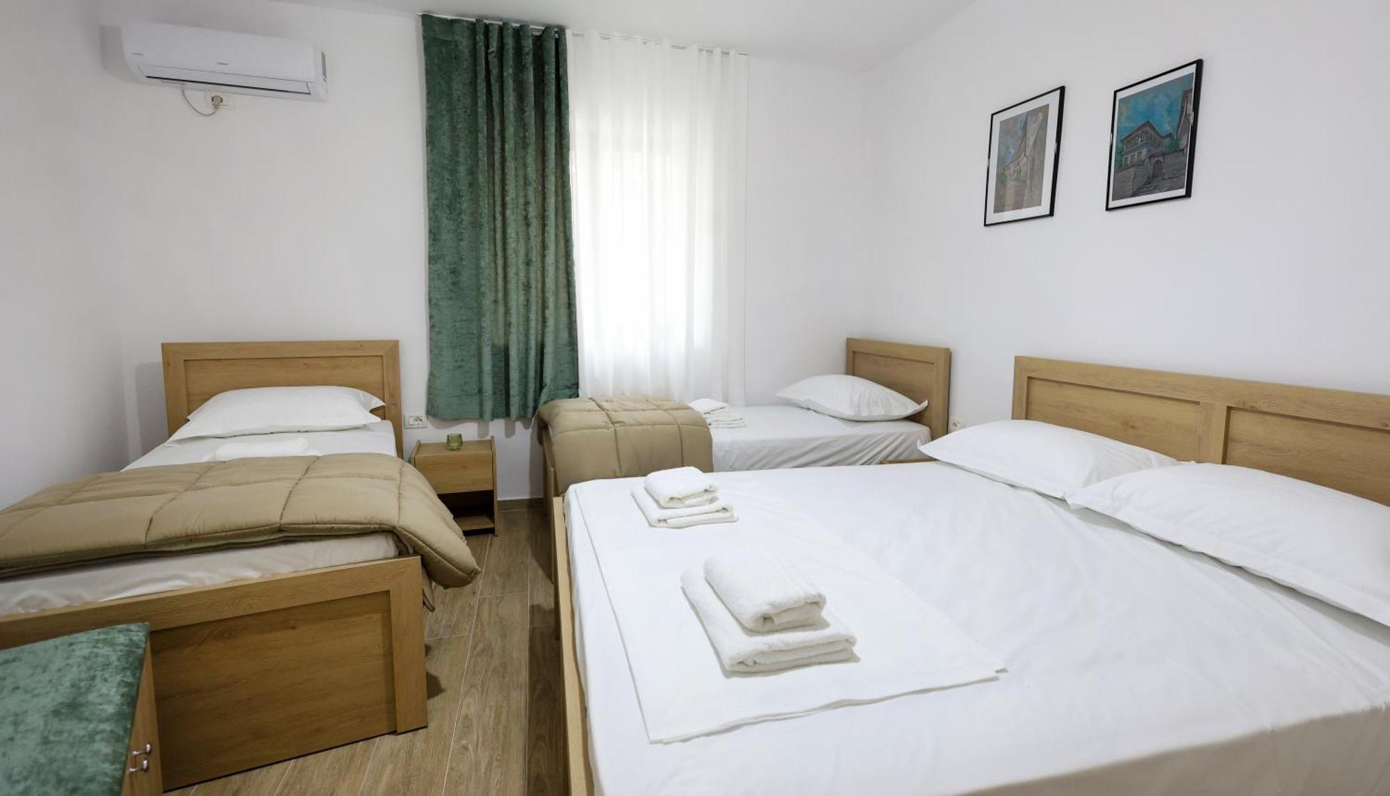 בראט Hotel Vila Vreko B&B מראה חיצוני תמונה