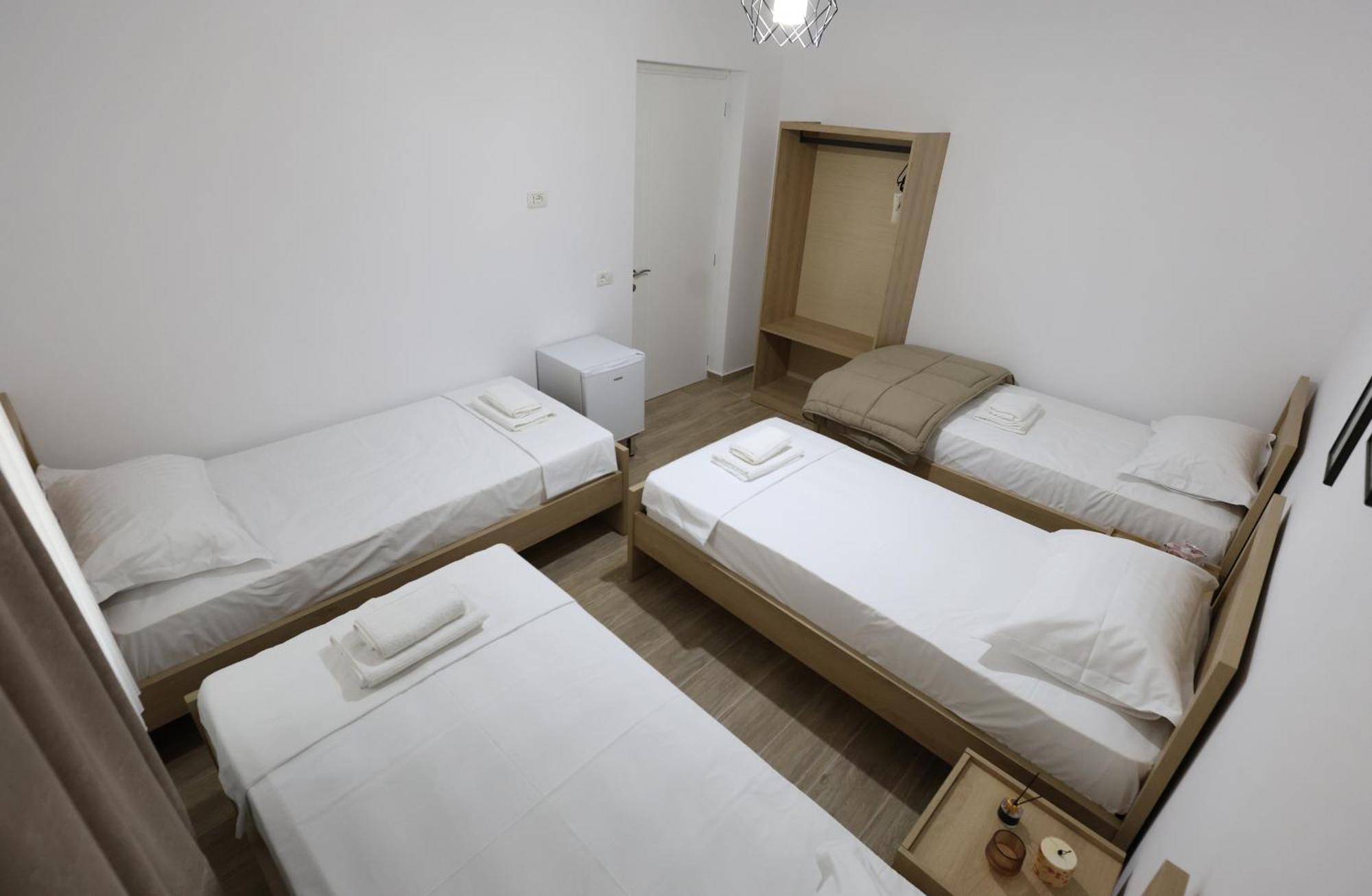 בראט Hotel Vila Vreko B&B מראה חיצוני תמונה