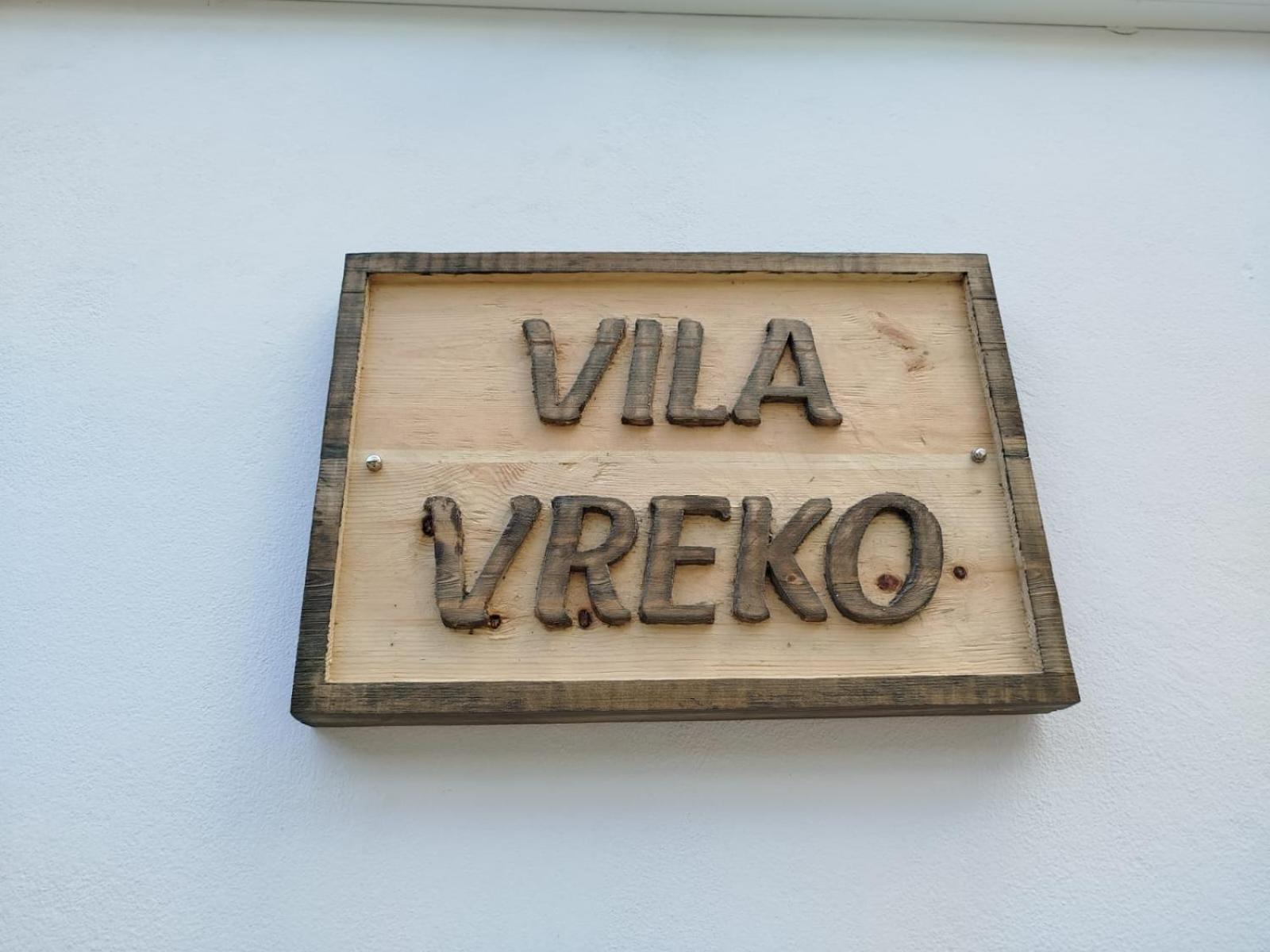 בראט Hotel Vila Vreko B&B מראה חיצוני תמונה